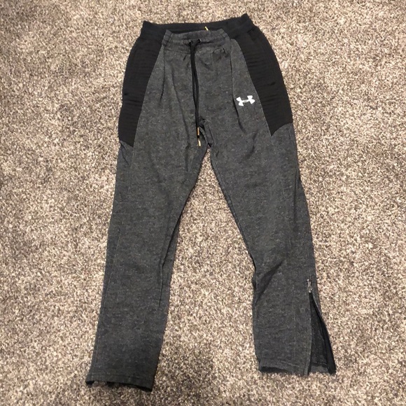 under armour joggers with zip pockets